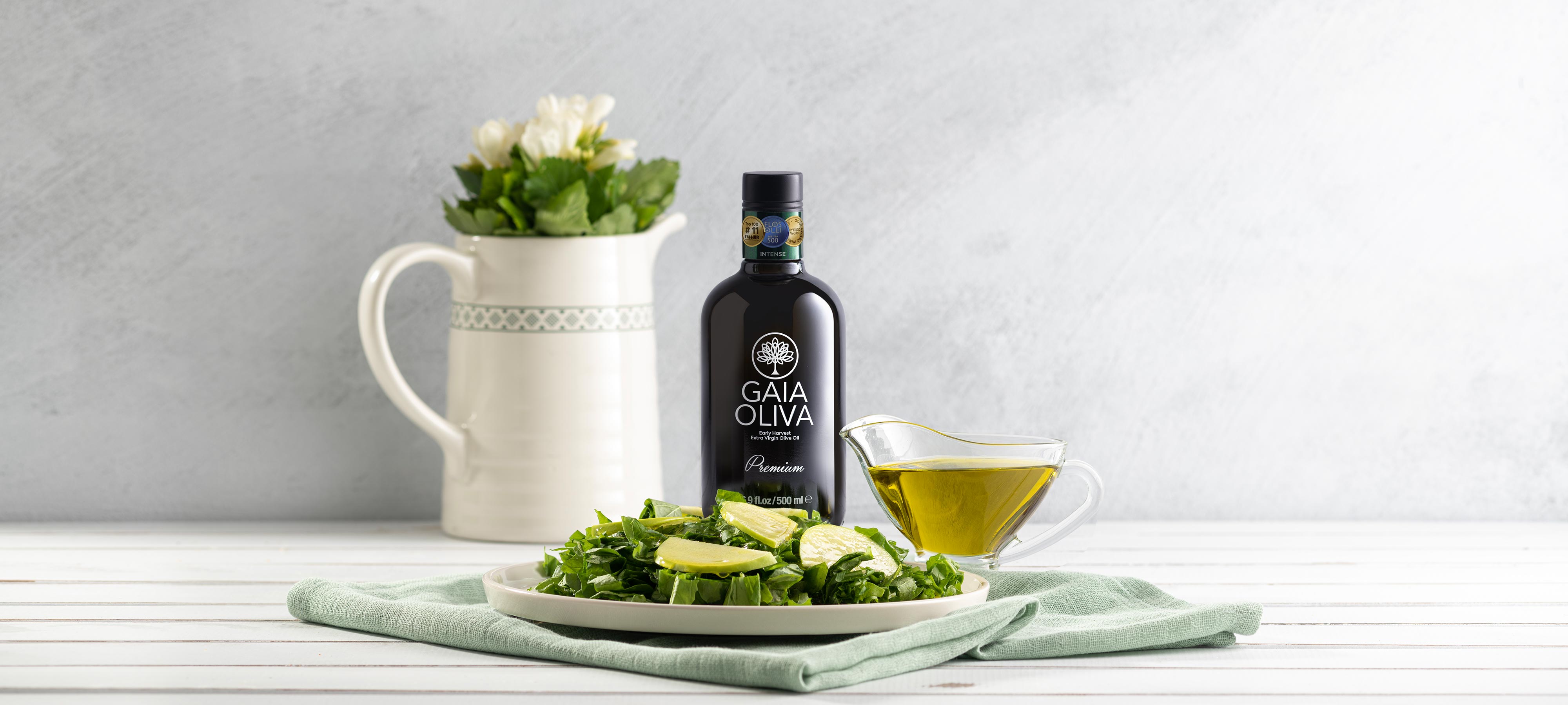 A GUIDE TO CHOOSING AND USING OLIVE OIL